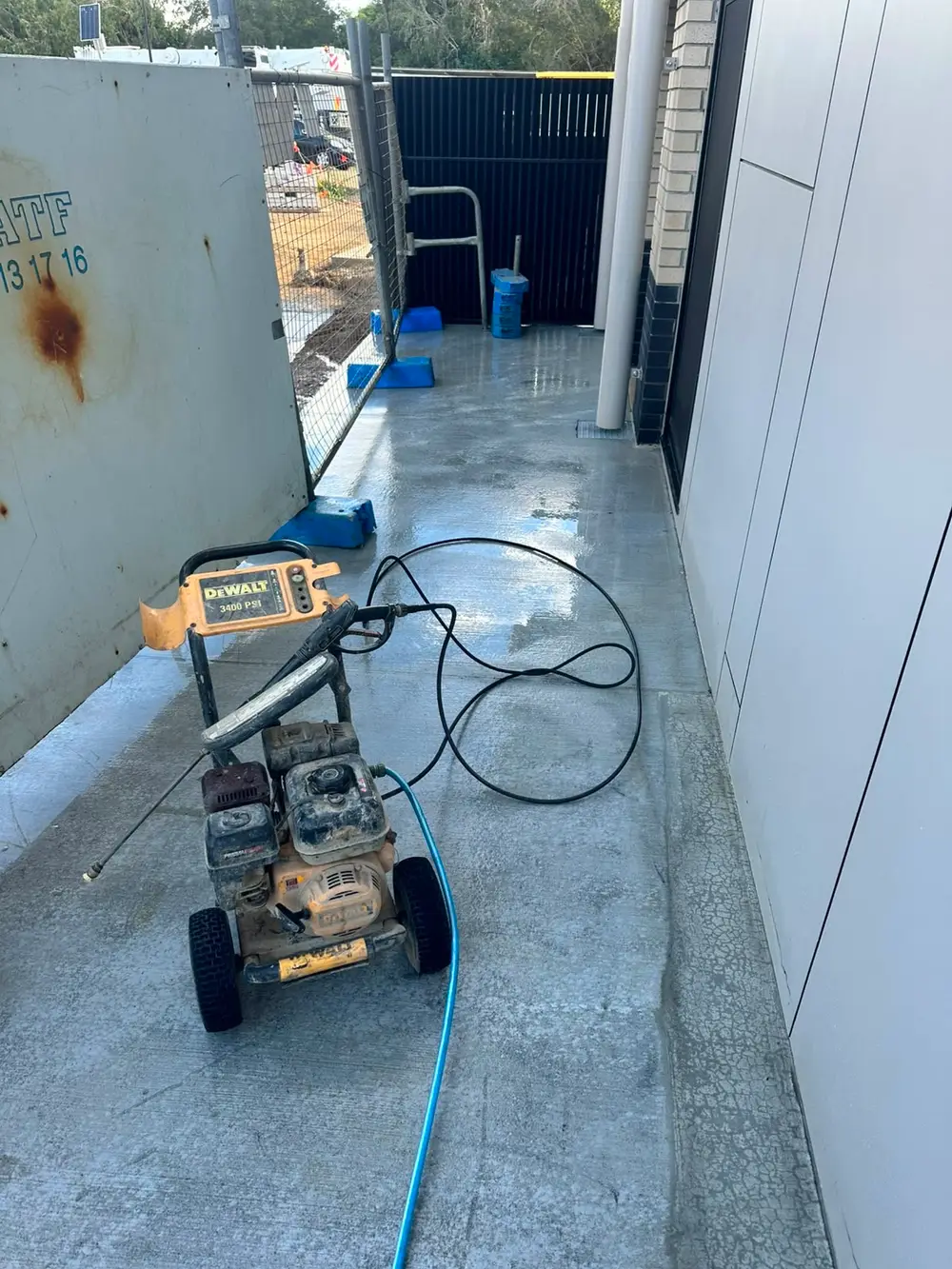 Pressure Cleaning